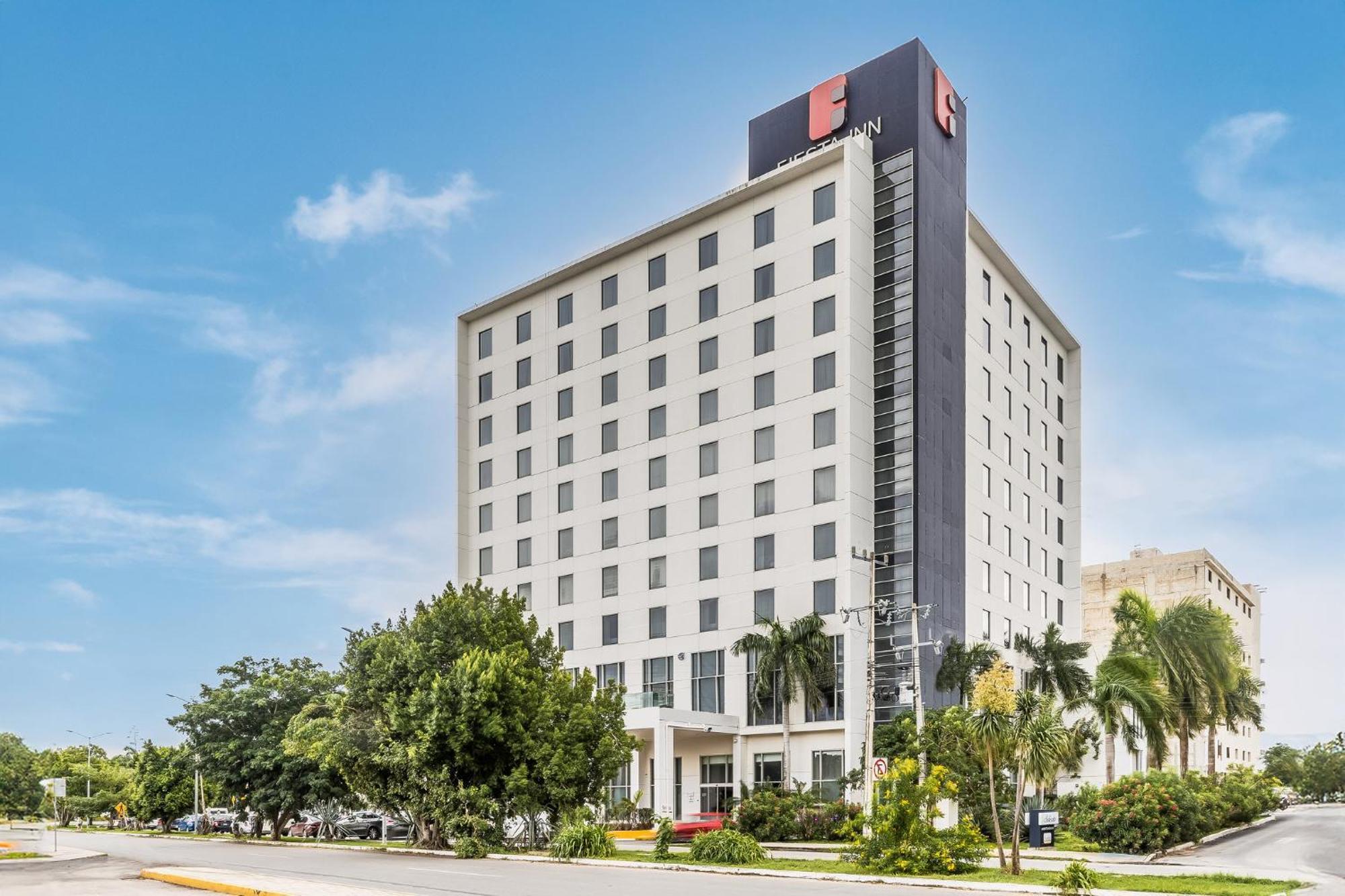 Fiesta Inn Мерида Экстерьер фото